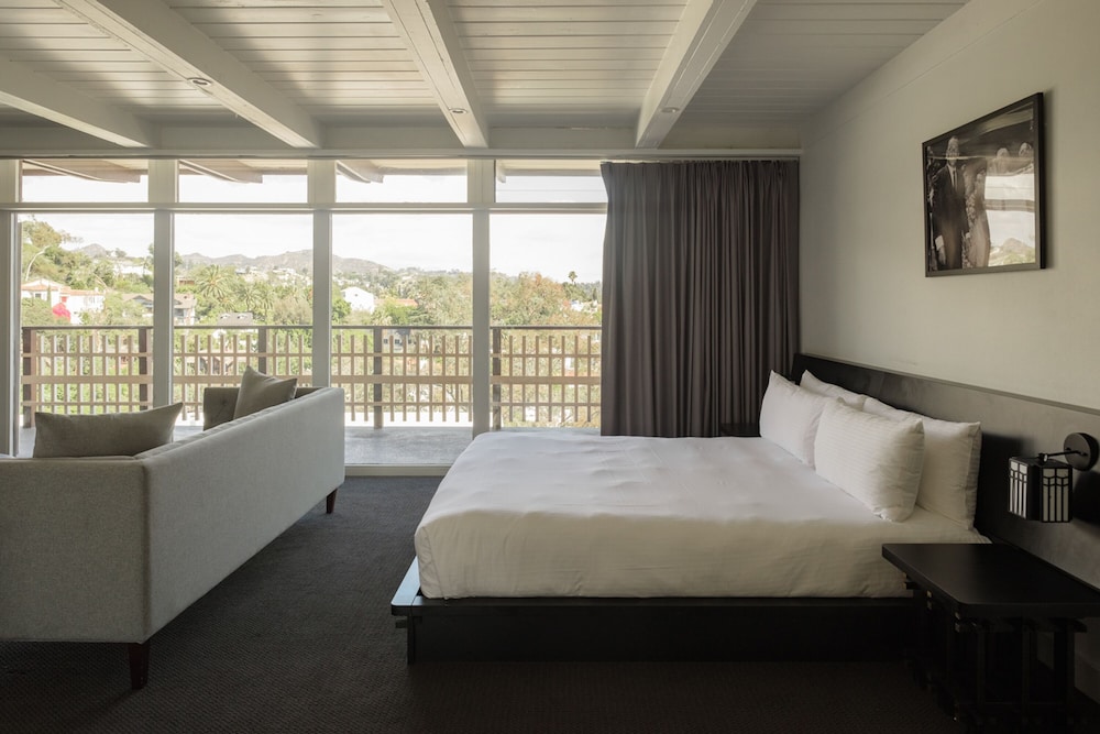 Suite, Hollywood Hills View, City View