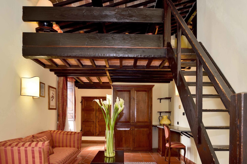 BORGO SAN LUIGI 8/55
