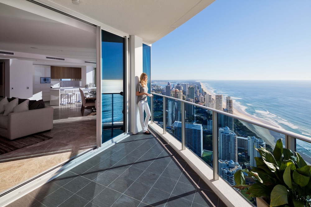 Hilton Surfers Paradise Hotel and Residences 3/60