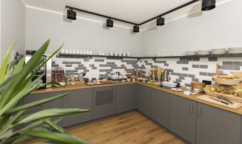 Mk Hotel Eschborn 34/50