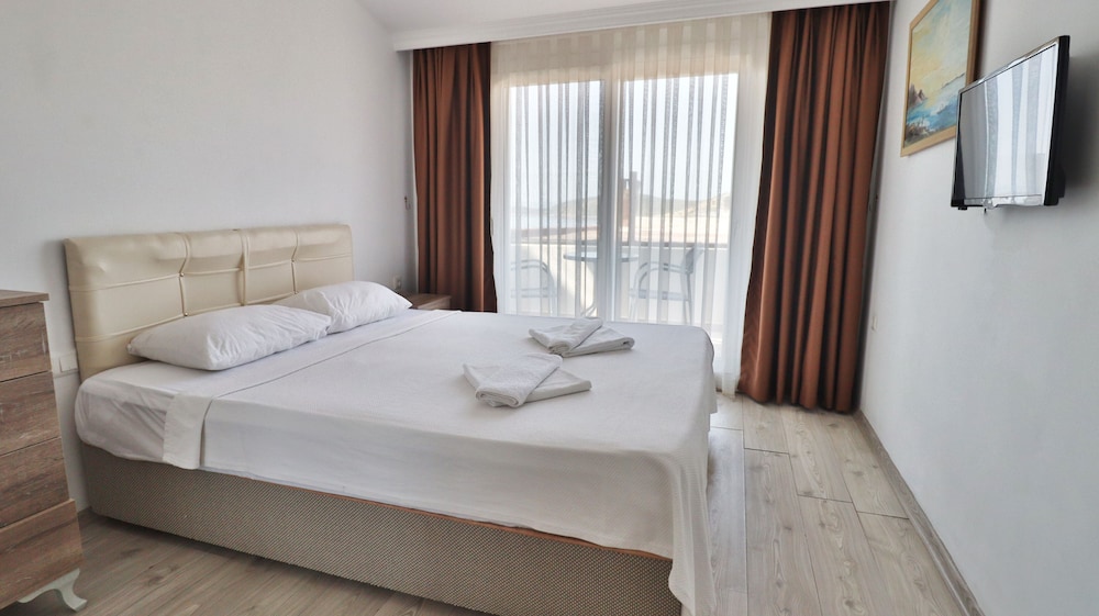 Hotel Gumbet 11/50