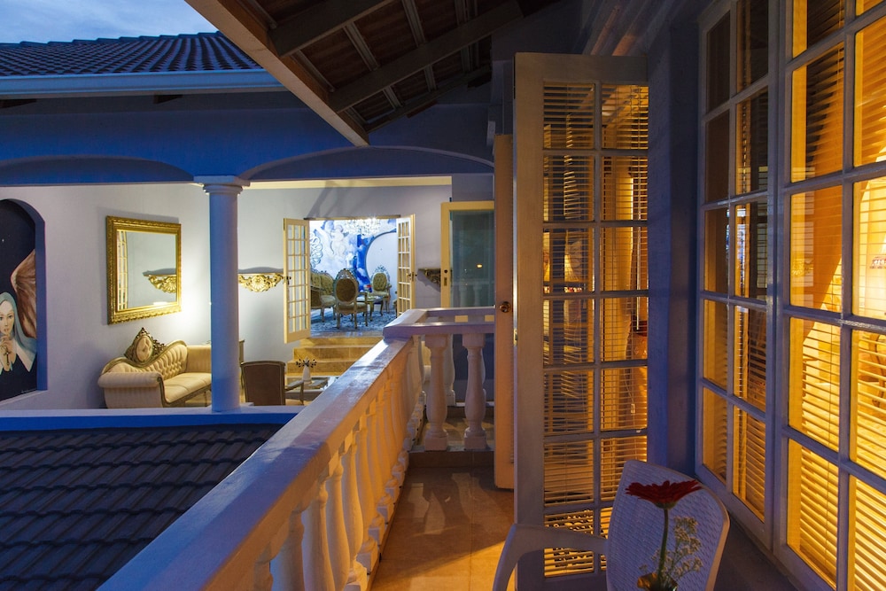 The Angels Place Boutique Hotel 16/38