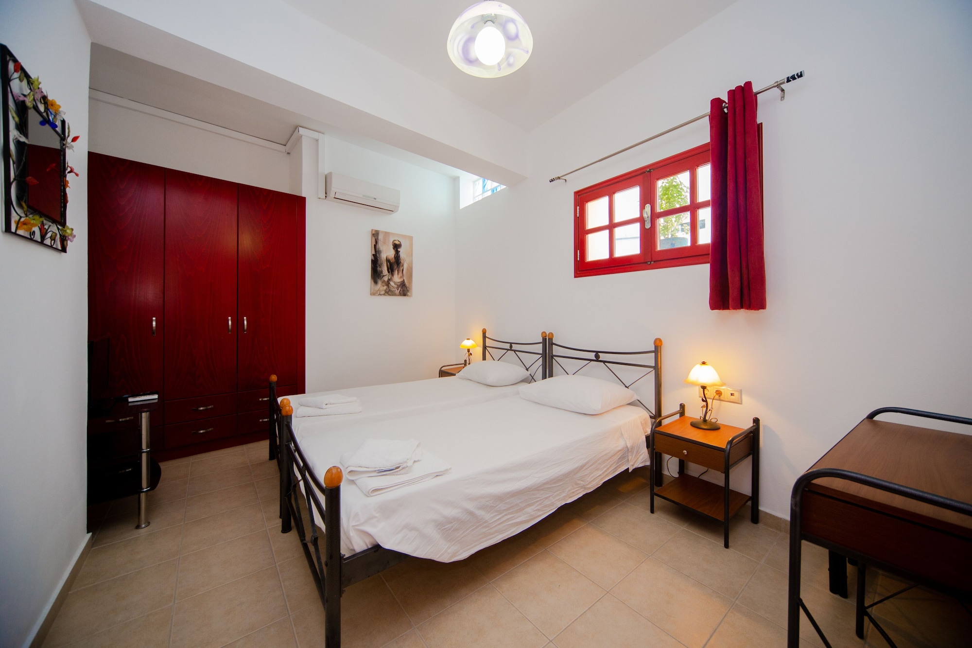 APARTMENT, SIDE SEA VIEW