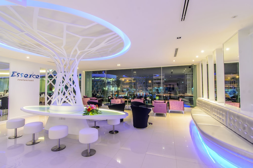 The Paradiso JK Design Hotel 50/67