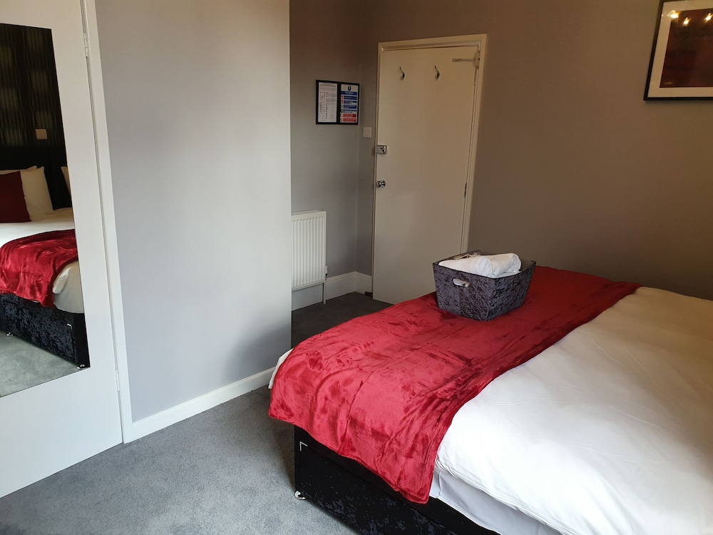 The Braemar Hotel 14/50