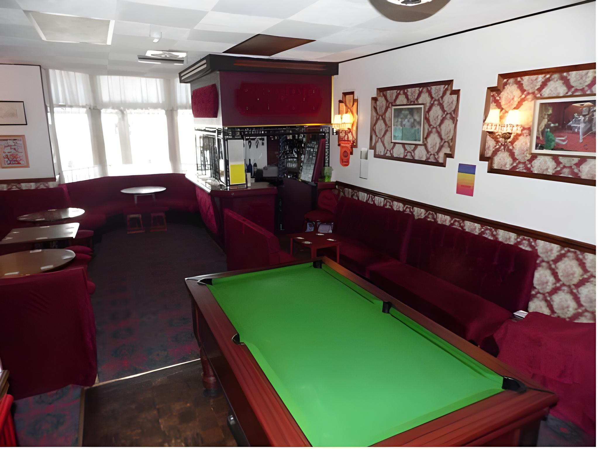 St Albans Hotel - Guest House 18/25