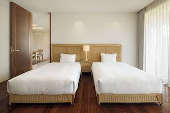 1 Bedroom, Ocean, Garden, Suite, Ground Floor