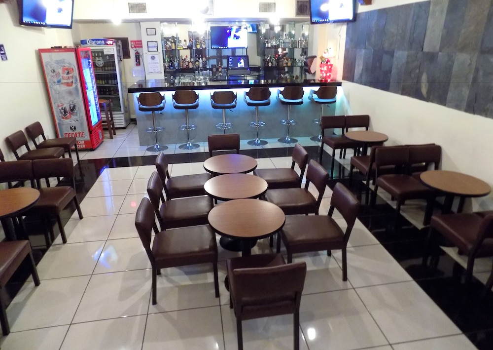Hotel Las Palomas 49/59
