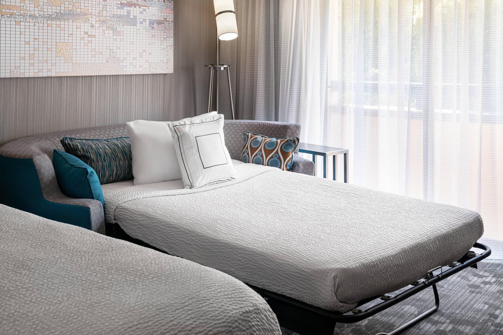 Room, King Bed
