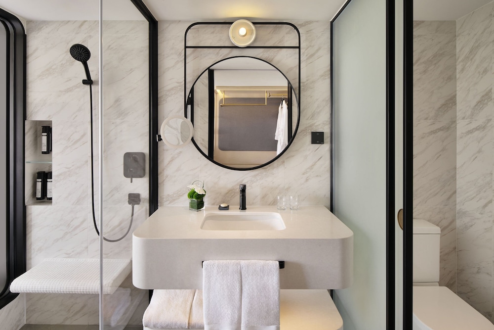 Premium, Twin Beds, City View, The Park Lane Hong Kong, Autograph Collection 2/2