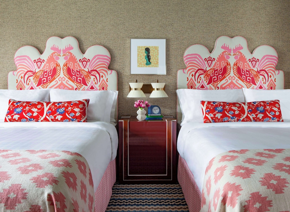 Room, Twin Beds