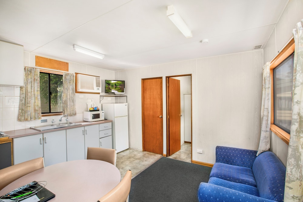 Halls Gap Caravan and Tourist Park 27/49