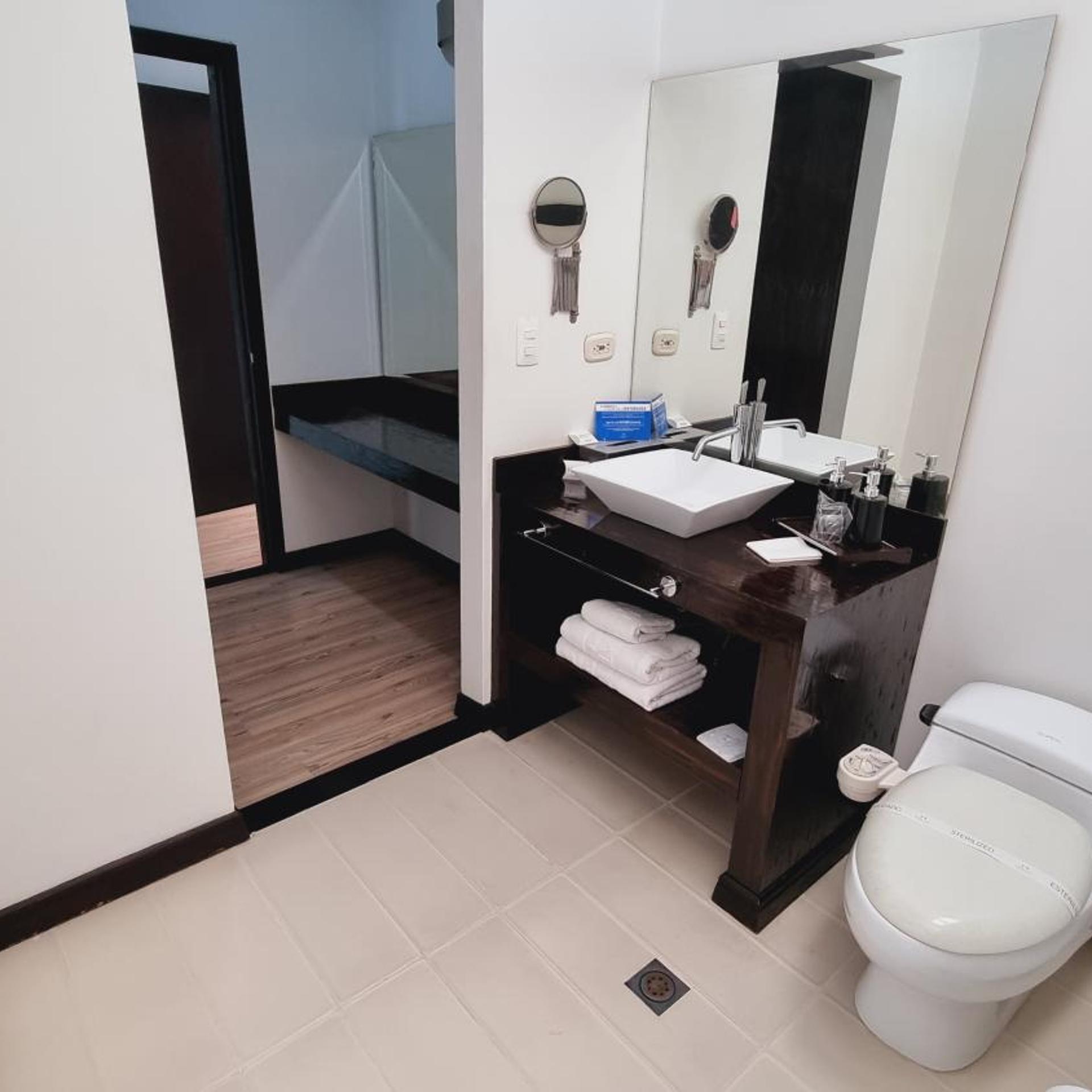 Hotel Habitat Suite 45/50