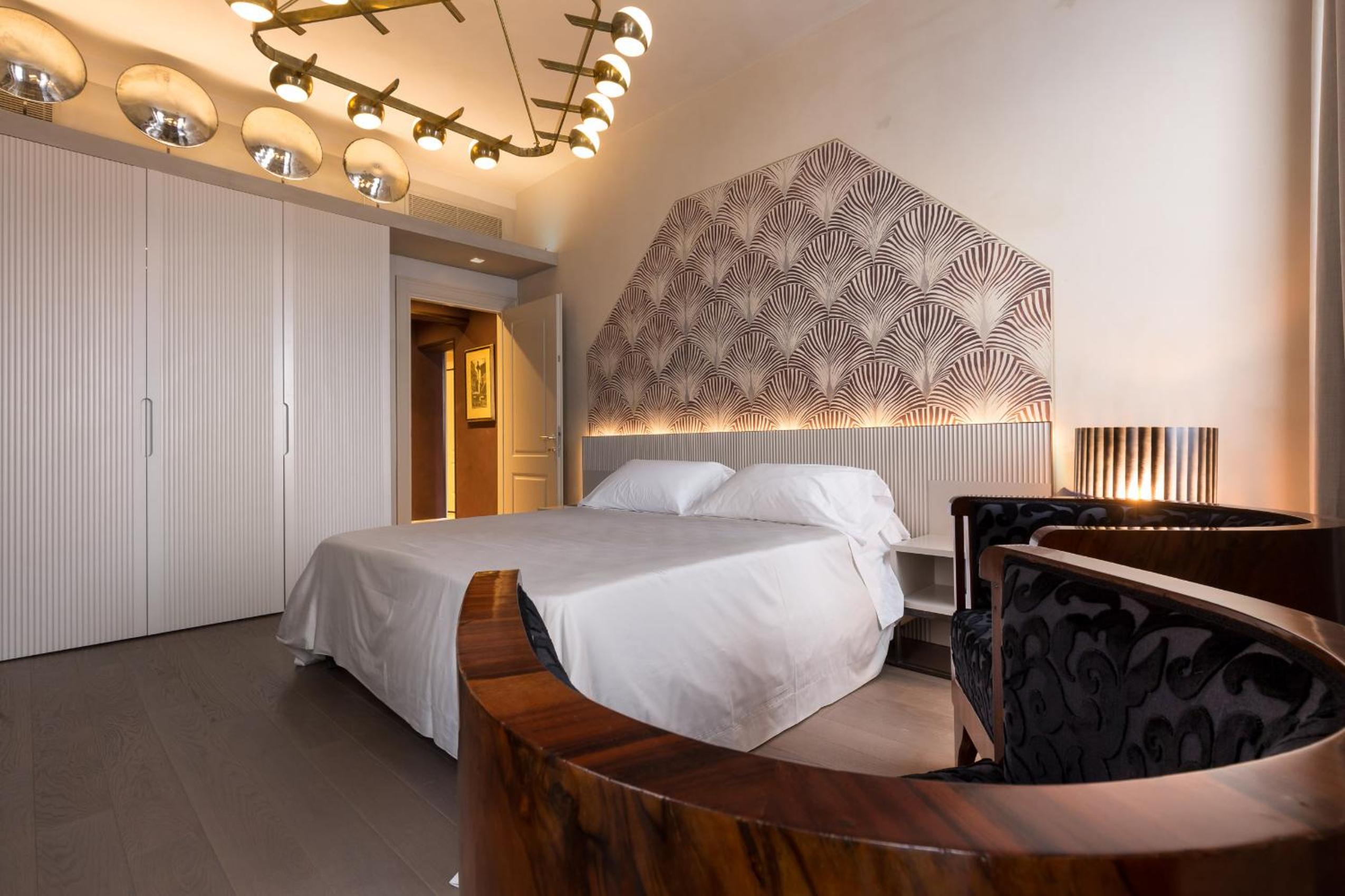 Classic, Double Bed, Canal View, Separate Building