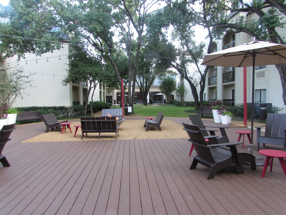 Holiday Inn Irving - Las Colinas, an IHG Hotel 5/64