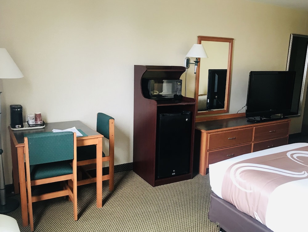 Quality Inn Hermitage South 17/48