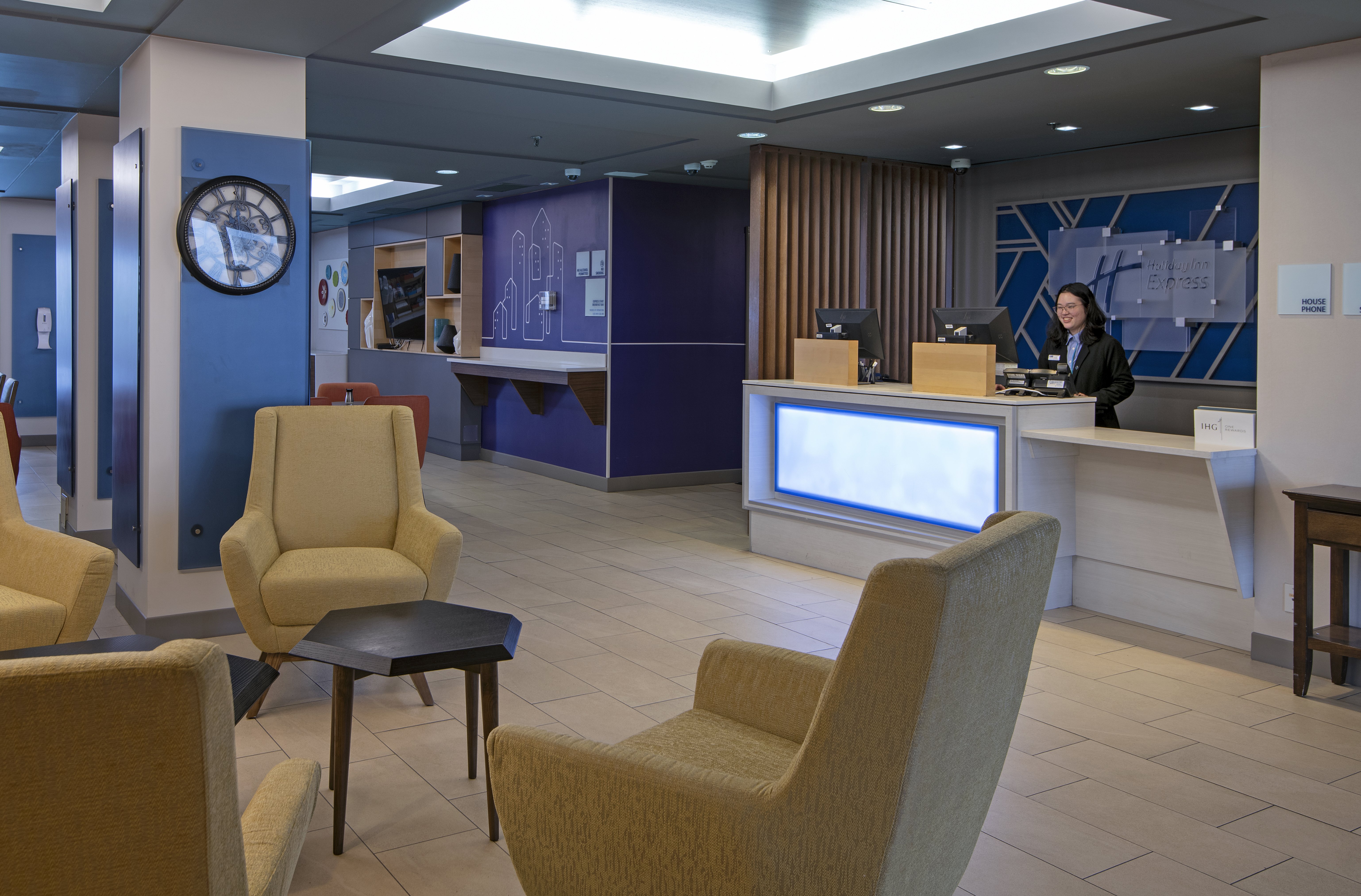 Holiday Inn Express Kamloops 14/74