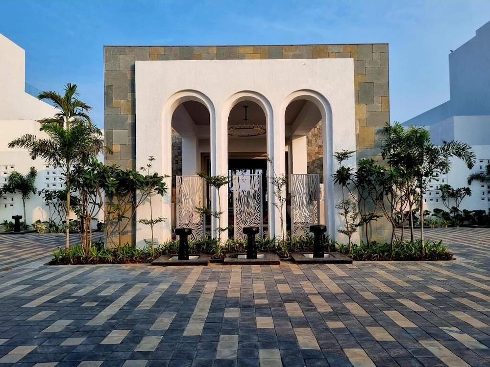 Pramod Lands End Resort, a member of Radisson Individuals 57/65