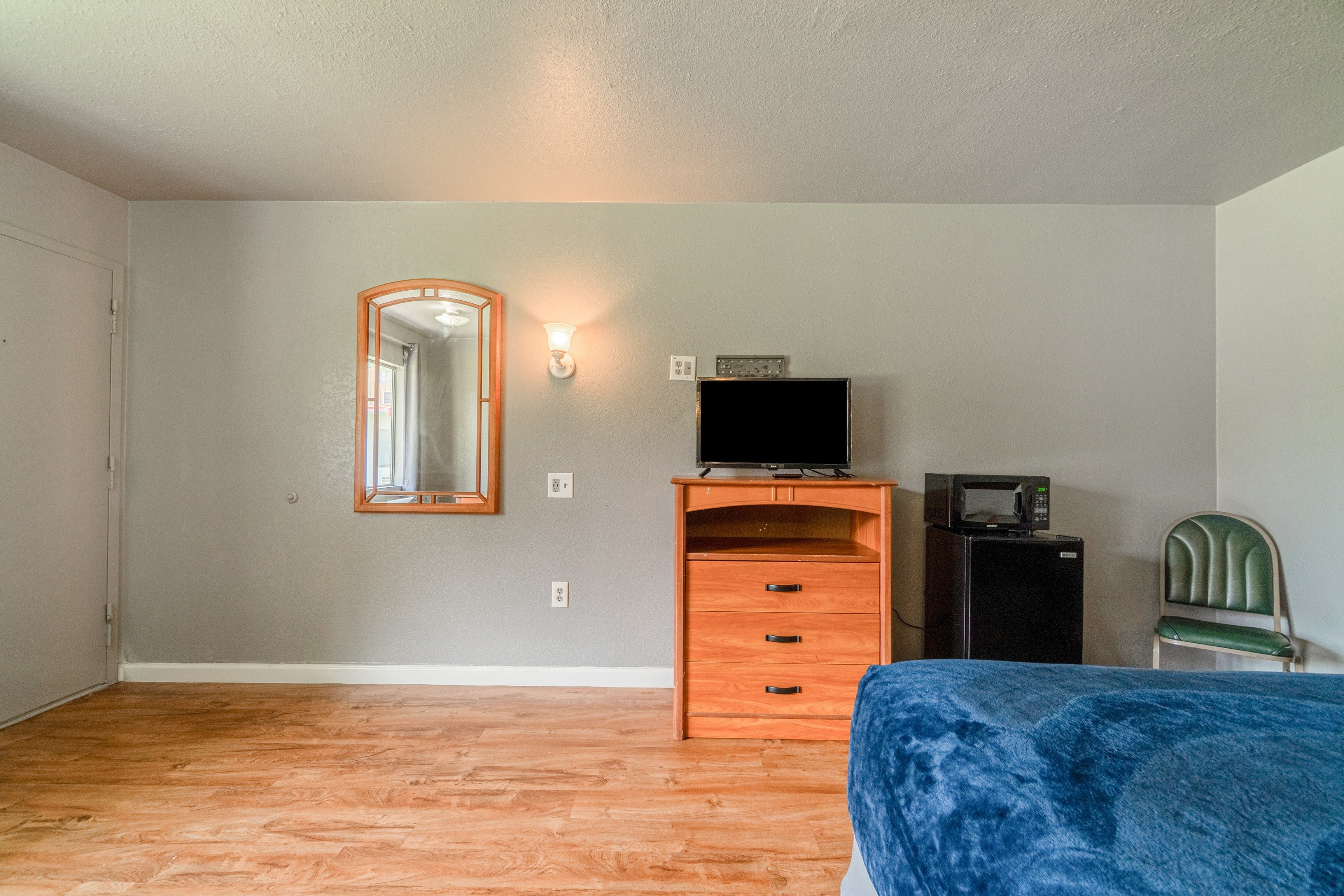 Economy Inn Livingston By OYO TX US 59 18/38