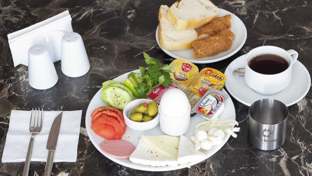 Kar Beyaz Hotel Bursa 15/18