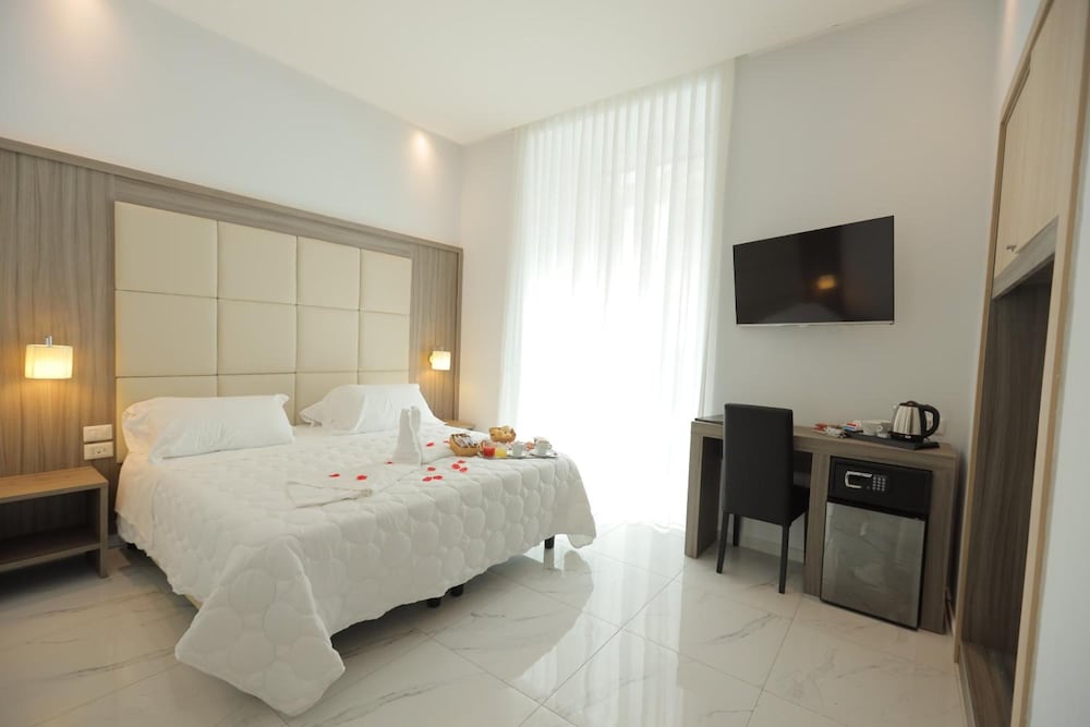 Garibaldi Suite 29/71