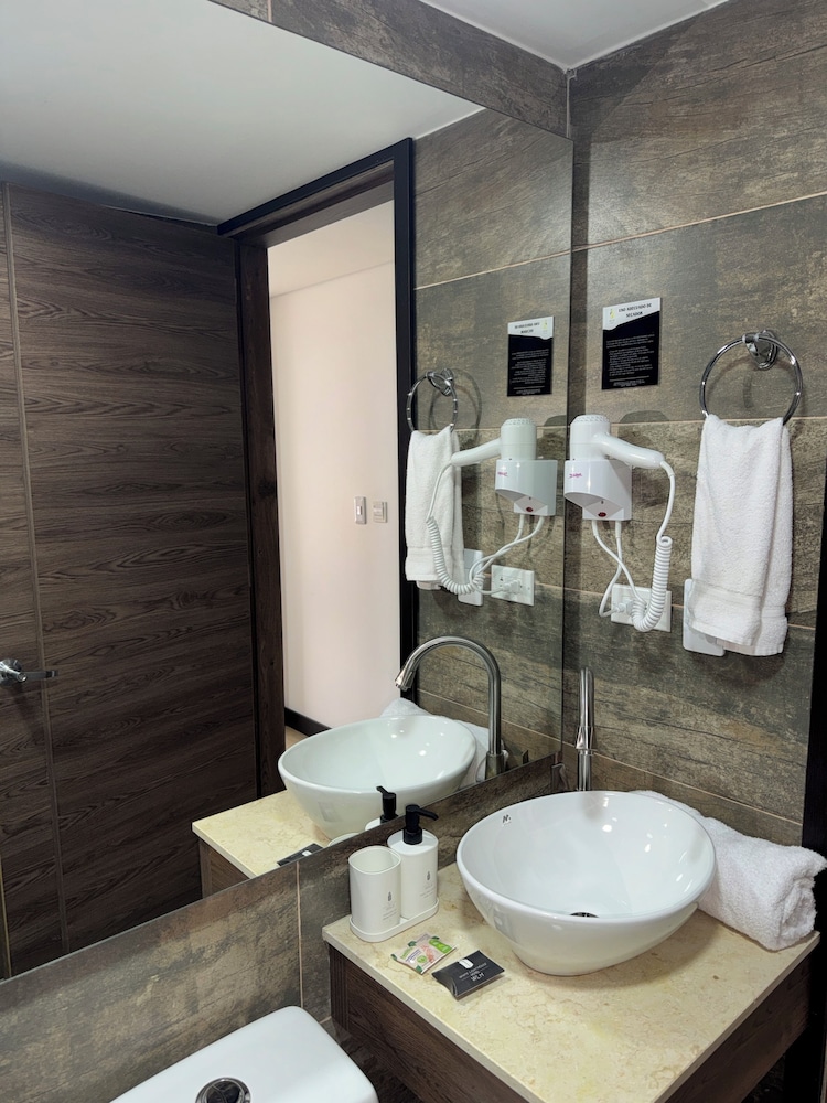 Hotel WLH Gold Bogota 17/17