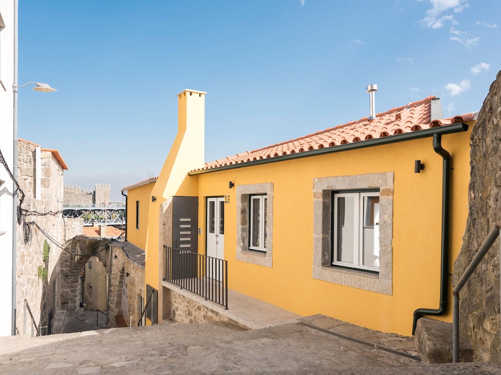 Arco Apartments 43/50