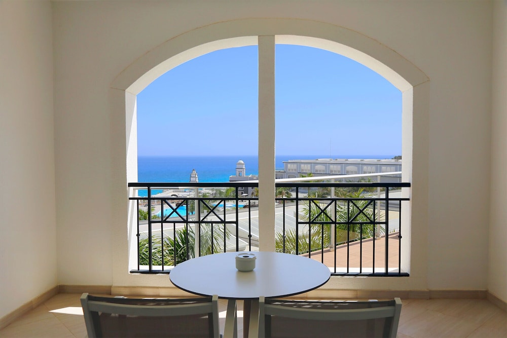 Royal Palm Resort & Spa - Adults Only 41/63