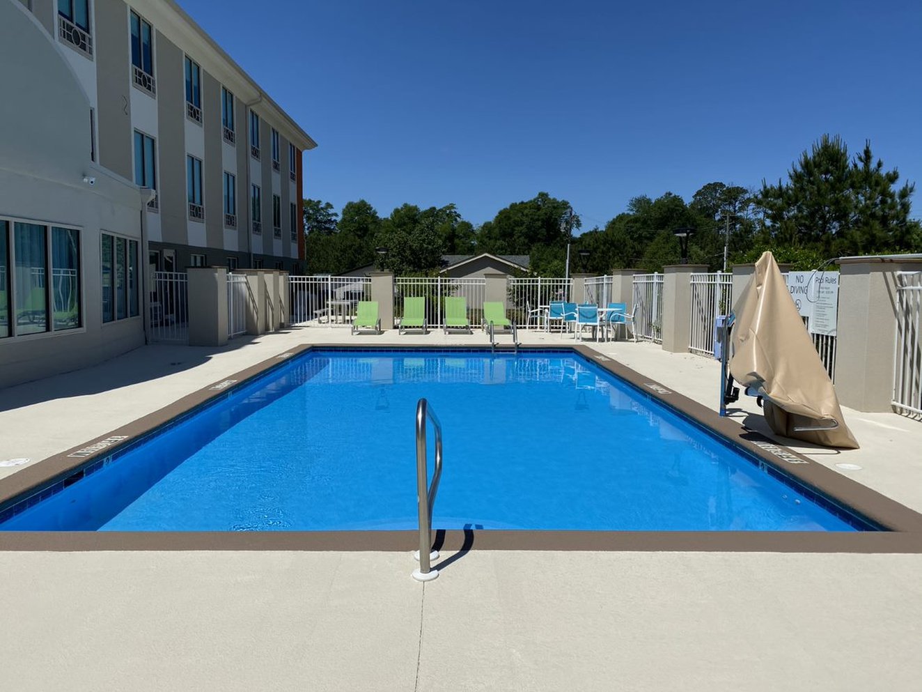 Holiday Inn Express Hotel And Suites Enterprise 4/27