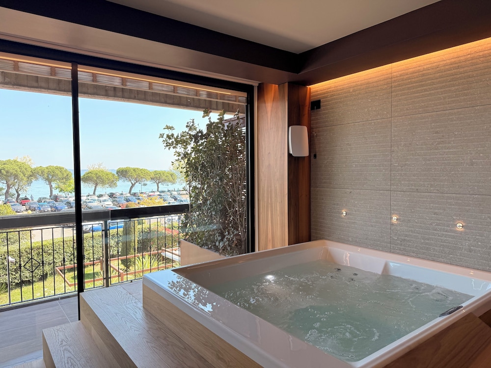 Alevic Hotel Sirmione 42/69