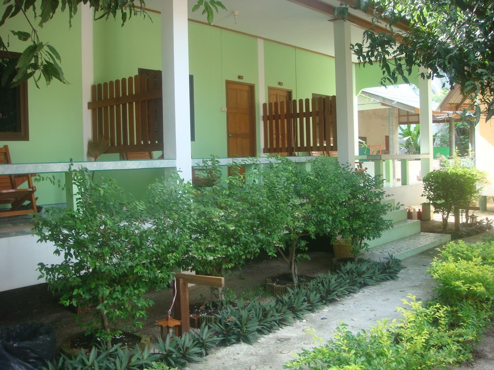 Sandee Bungalows 18/21
