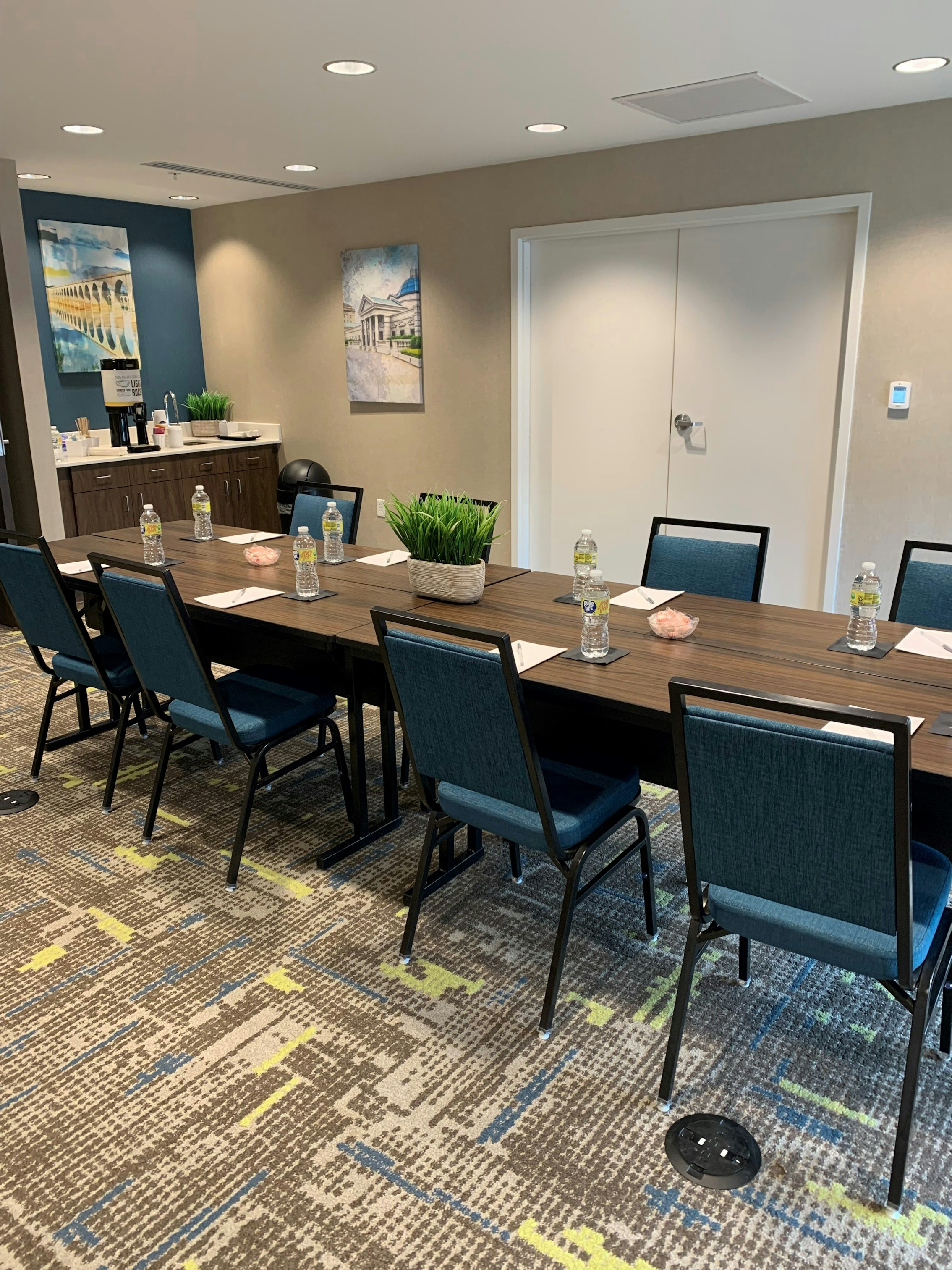 Hampton Inn Harrisburg - East (Hershey Area) 60/69