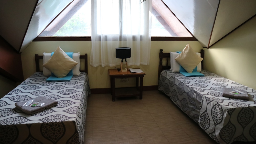 Lolo Oyong Pension House 27/39
