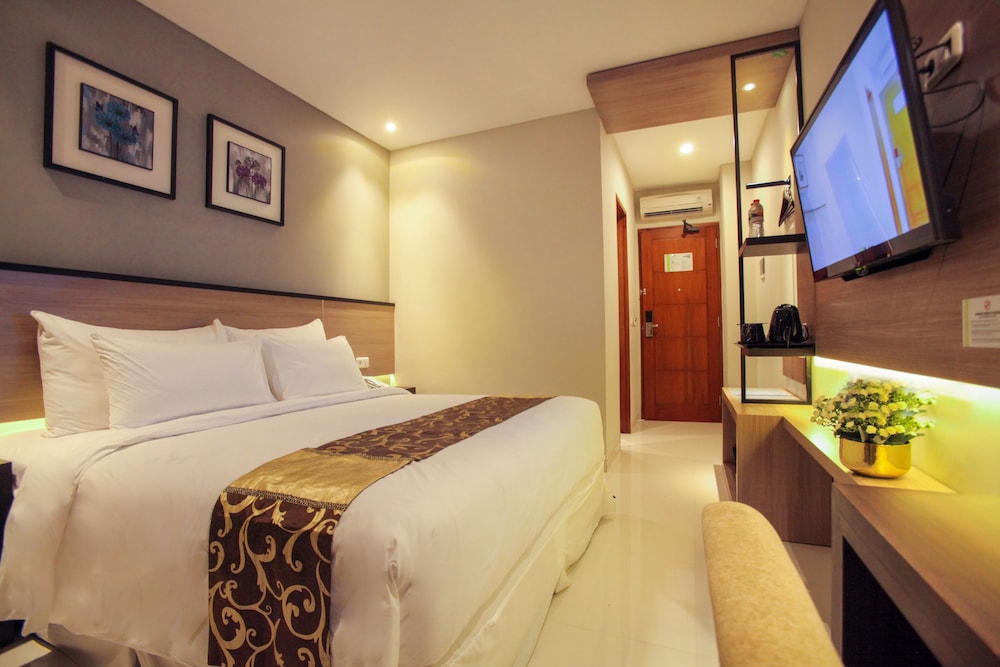SUPERIOR, DOUBLE BED