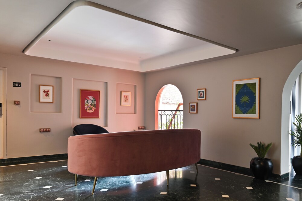 HOTEL POONAM HAVELI 8/50