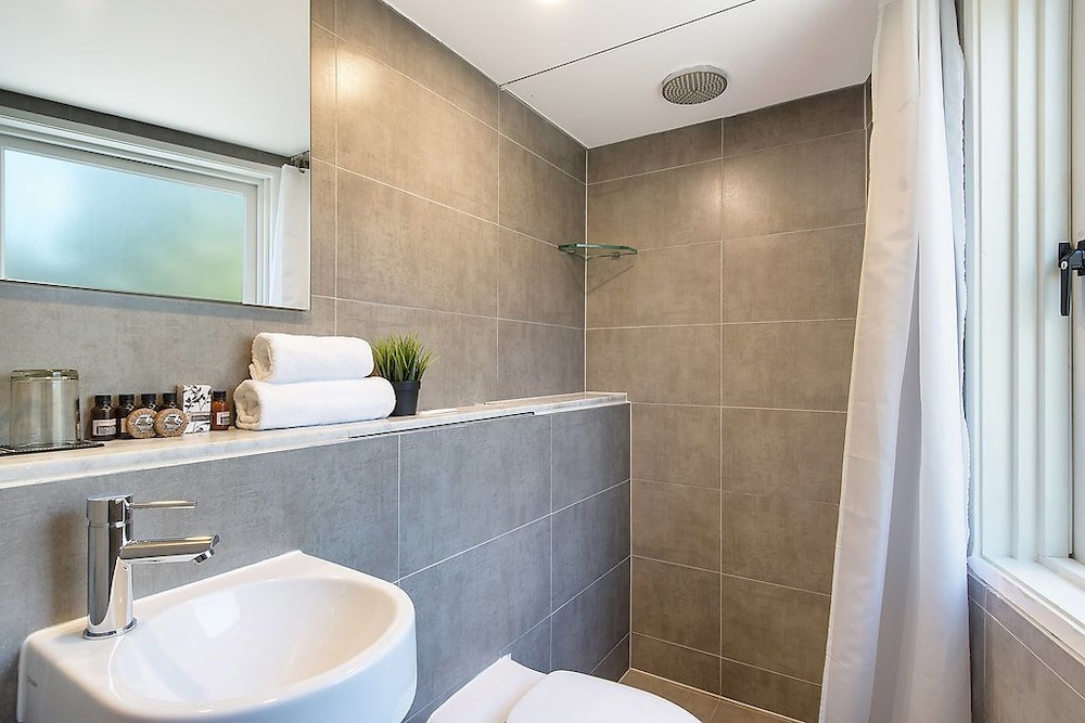 Sydney Boutique Hotel 51/56