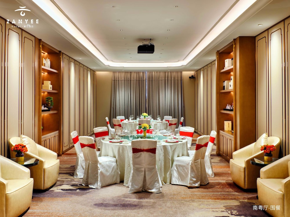 The Yun Hotel Foshan Nanhai-Near Pazhou Complex 40/50