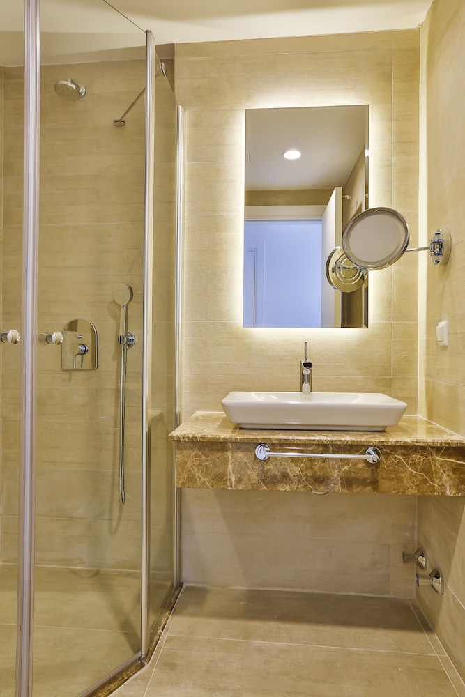 Livia Hotel 13/57