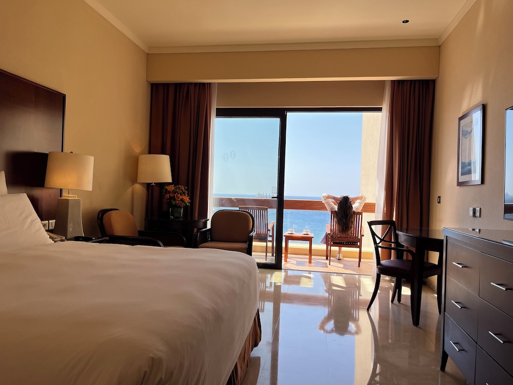 Premium, King Bed, Sea View, Club Lounge Access