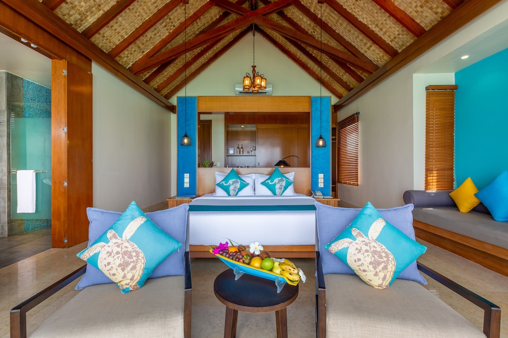 Furaveri Maldives 15/67