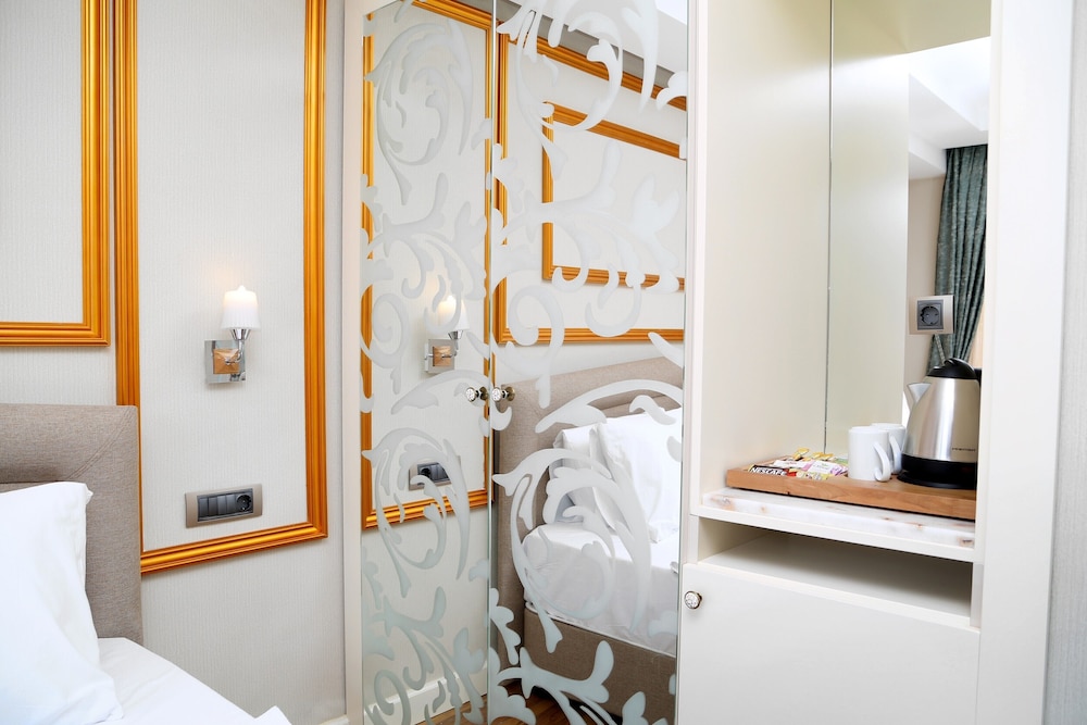 Kubalic Hotel & Spa 33/34