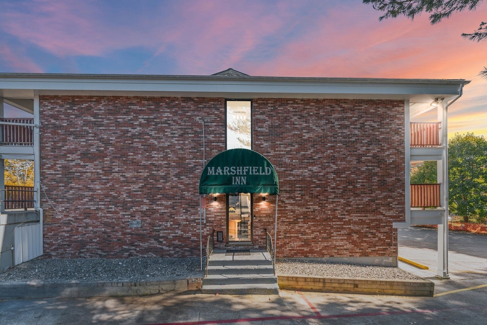 Green Harbor Hotel 1/50