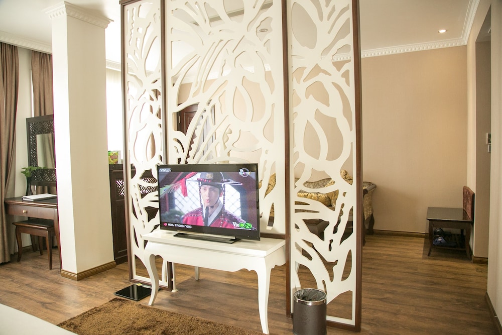 City Bay Palace Hotel 47/70