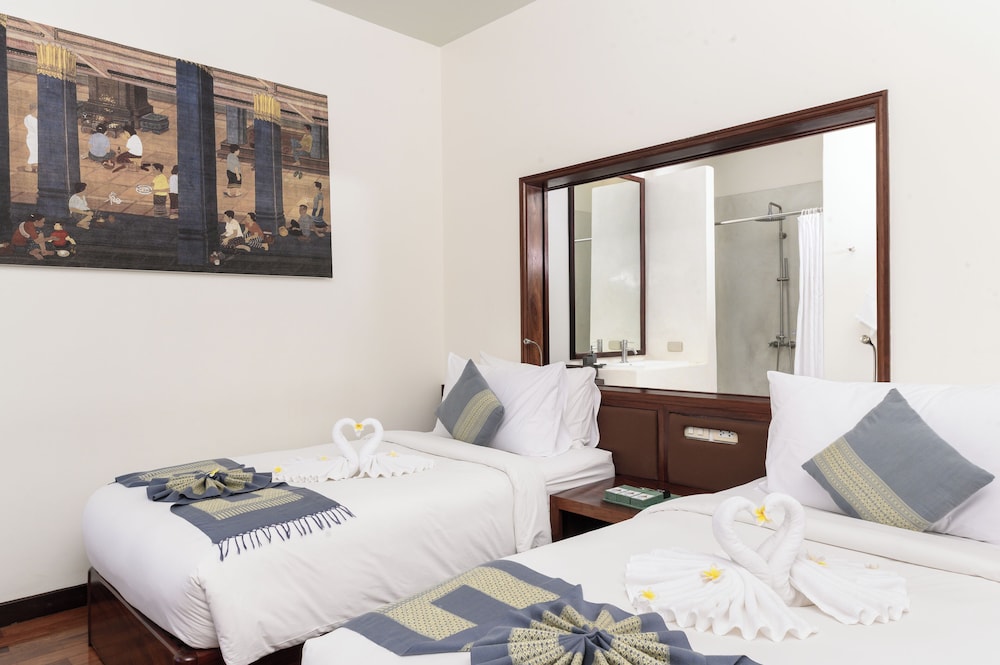 Superior, Twin Beds