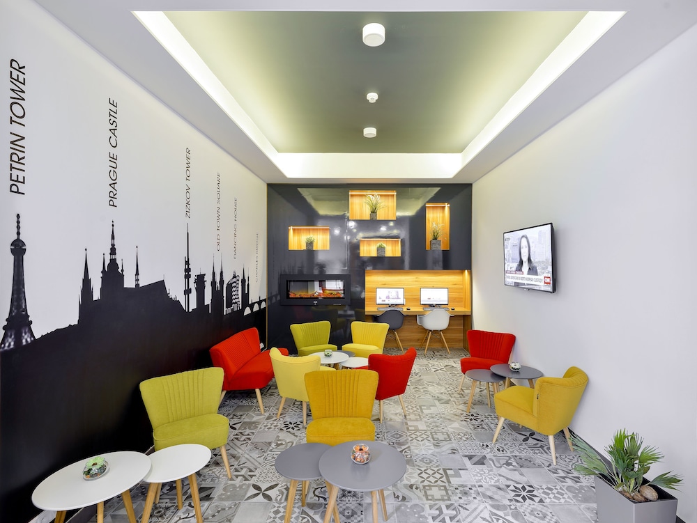 Hotel Garden Court 46/72