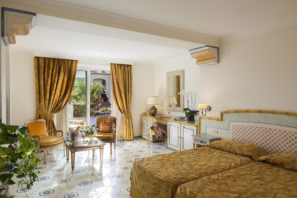 GRAND HOTEL IL MORESCO 11/72