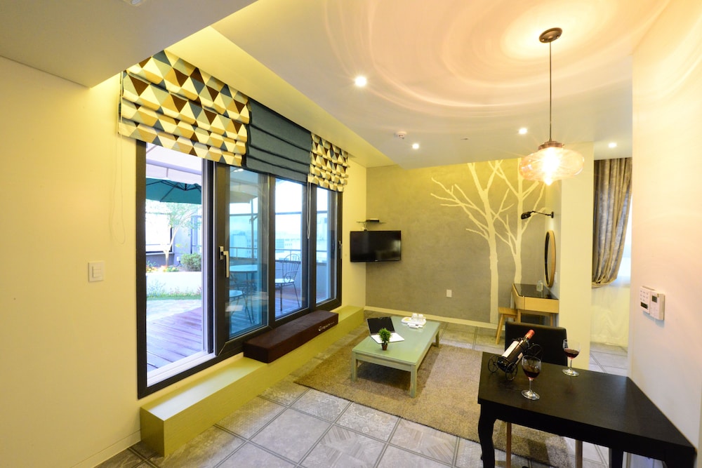 Hotel Graytone Dunsan 37/50