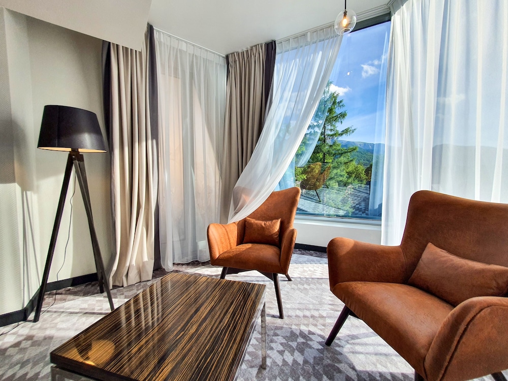 Hotel Rysy 62/84