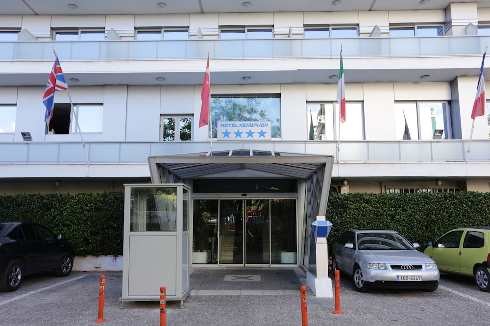 Xenophon Hotel 69/77