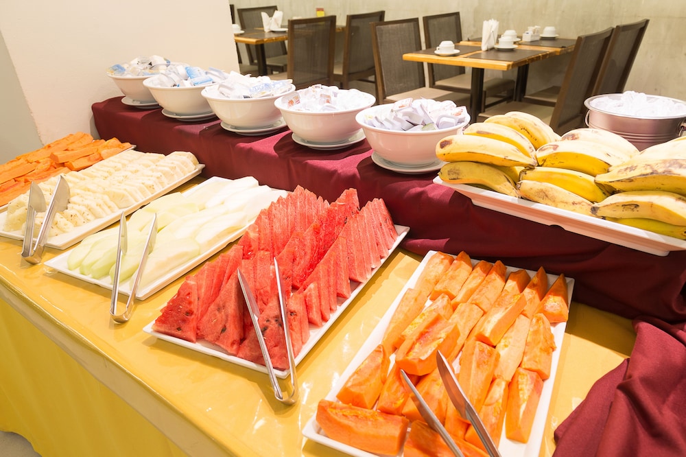 Atlantico Travel Hotel 18/50